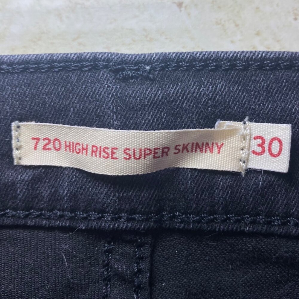 Levis 720 High Rise Super Skinny Jeans Size 30 Black Denim Womens Stretch - Picture 4 of 8